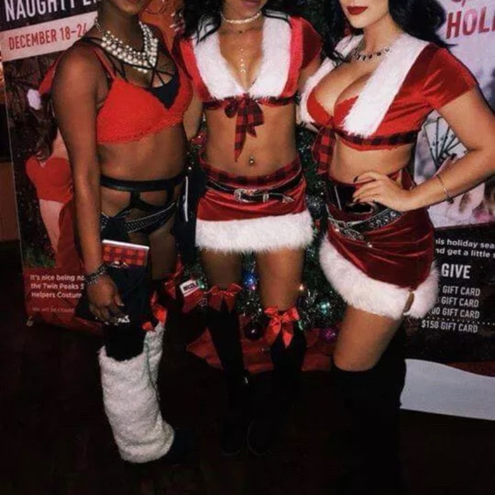 COPY - Twin Peaks Santa’s Little Helper